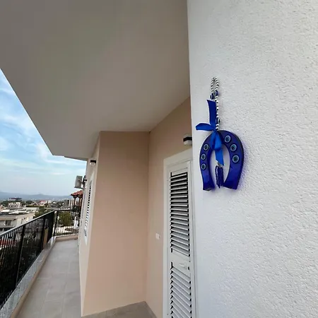 Hilltop Apartmán Fier